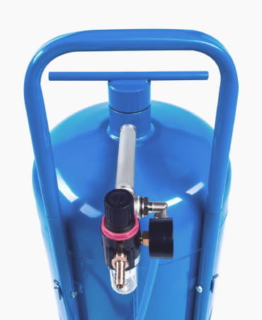 Осушитель воздуха и манометр